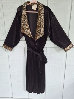 Vtg Black Velour Leopard-Trim Long Robe Cinema Etoile Small 80s Dynasty Vibe